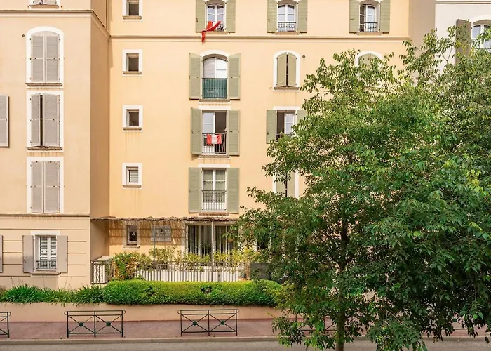 Chic Appartement, Coeur De Tropez, Place Des Lices * Saint-Tropez